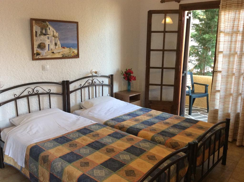 Eriketi Studios Agia Marina  部屋 写真